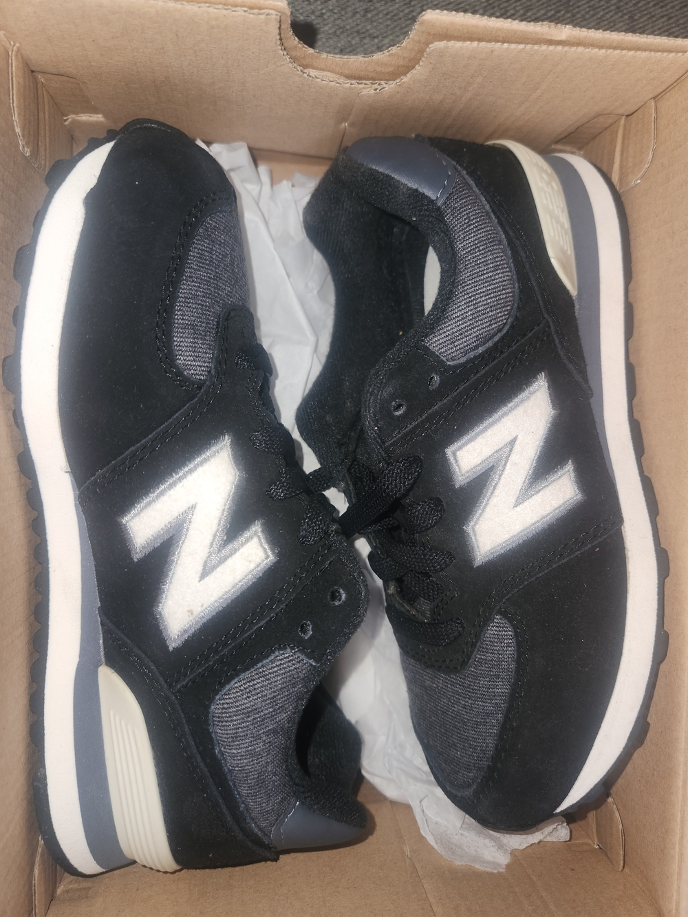 New Balance Black and Gray Kids' Classic N Logo Sneakers 13.5